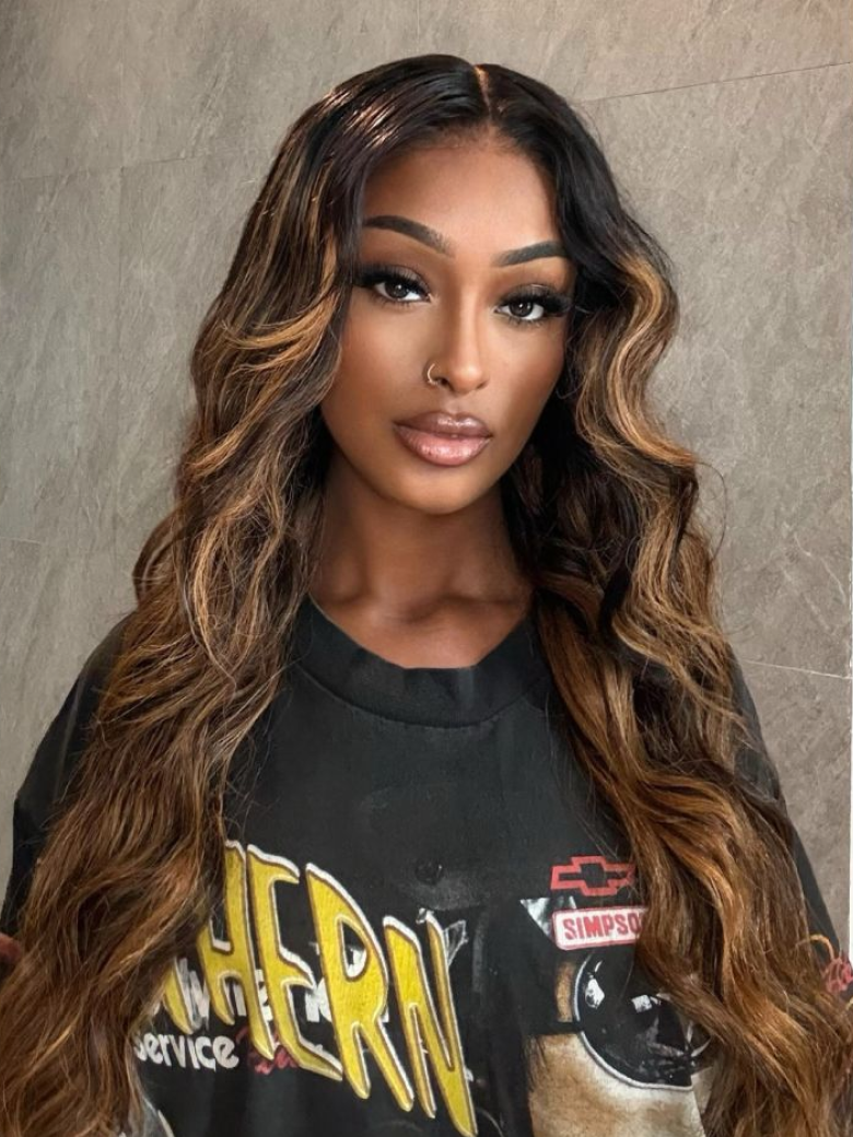 Balayage 13x5 Middle Lace Wig Body Wave Wig Shadow Root Blonde Highlight 150% Density