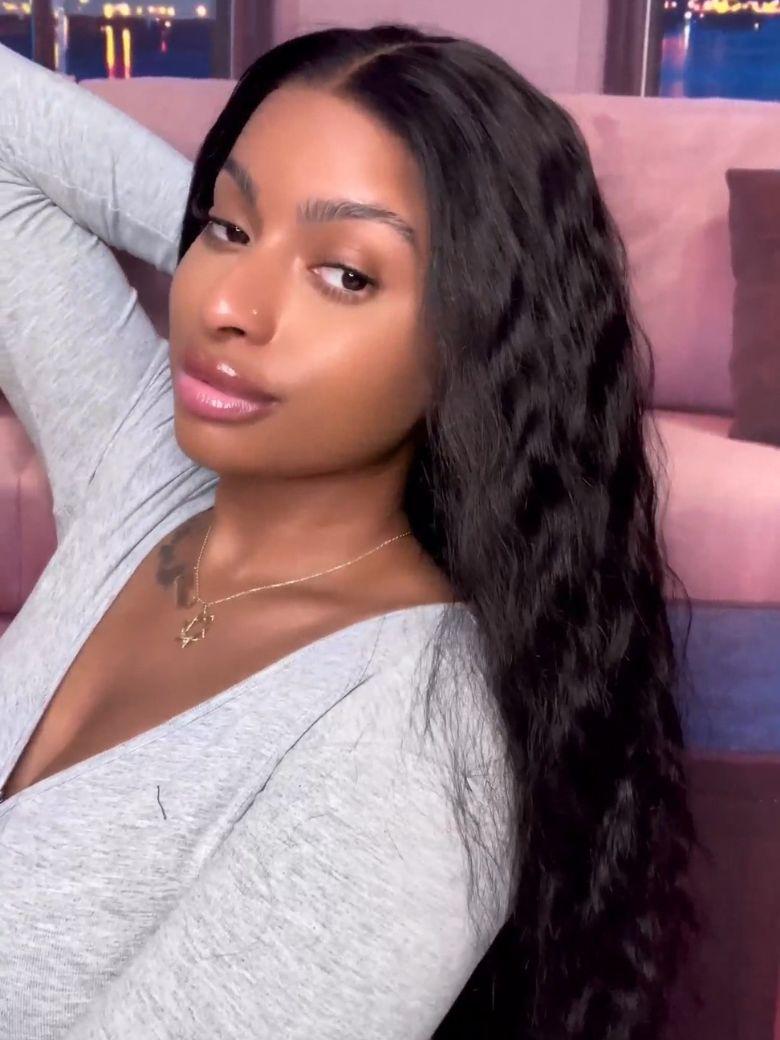 UNice 13x4 Pre-Everything™ Lace Frontal Black Breezy Wave Wig with Invisi Drawstring