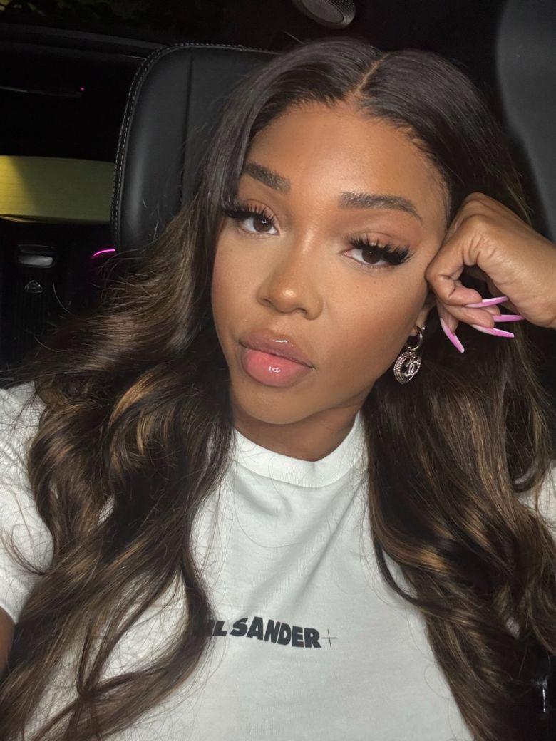 UNice 7x5 Bye Bye Knots™ Wig Glueless Lace Balayage Highlight Body Wave Drawstring Curtain Bangs Wig Gina Approved